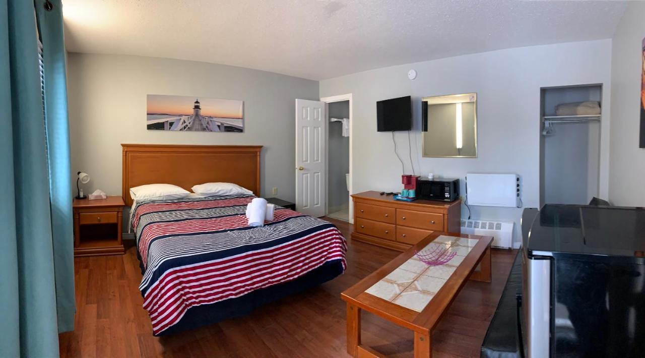 Wasaga Motel Inn Васага-Бич Экстерьер фото
