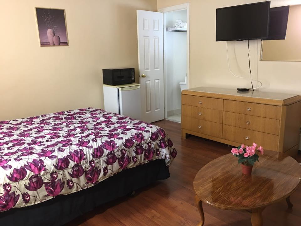Wasaga Motel Inn Васага-Бич Экстерьер фото