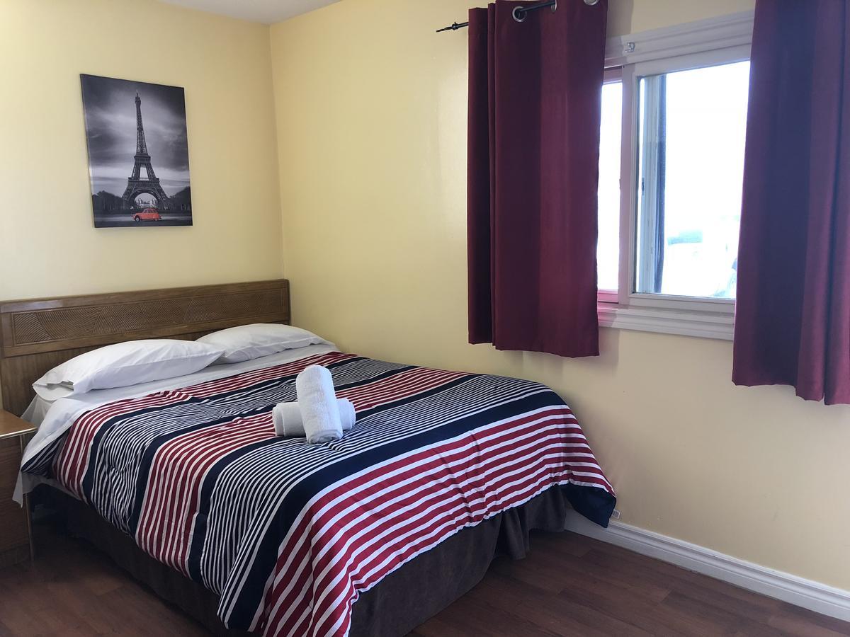 Wasaga Motel Inn Васага-Бич Экстерьер фото