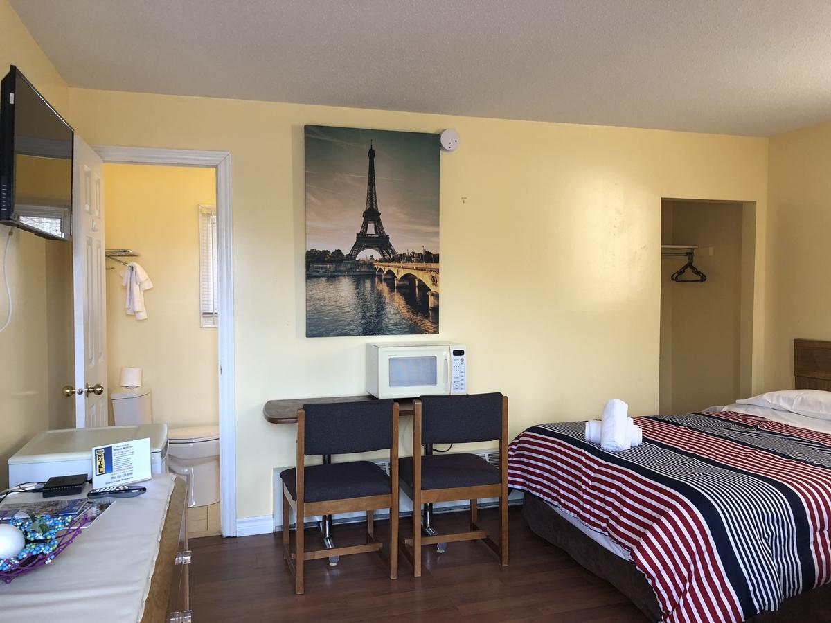 Wasaga Motel Inn Васага-Бич Экстерьер фото