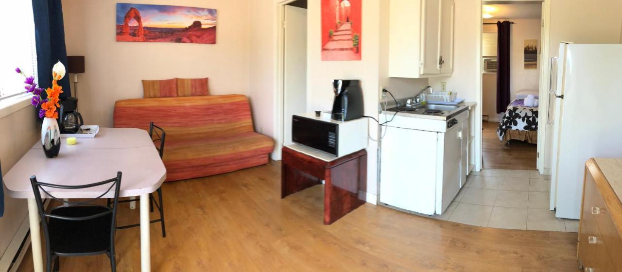 Wasaga Motel Inn Васага-Бич Экстерьер фото