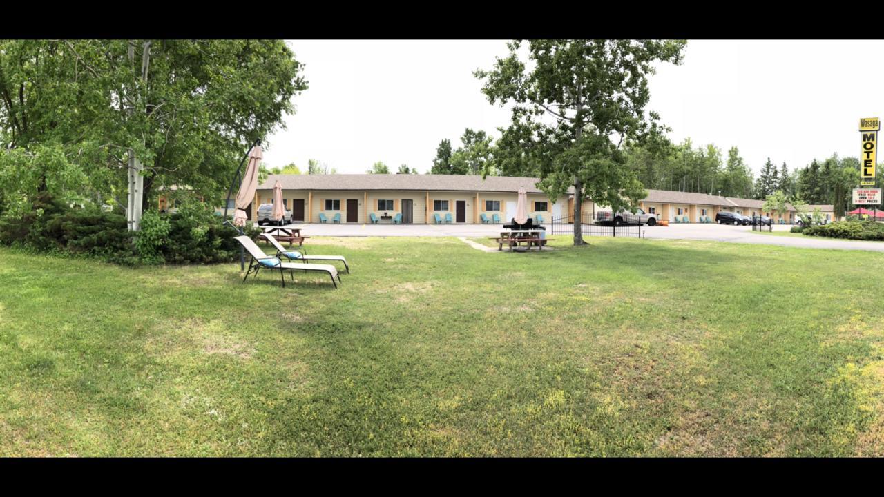 Wasaga Motel Inn Васага-Бич Экстерьер фото